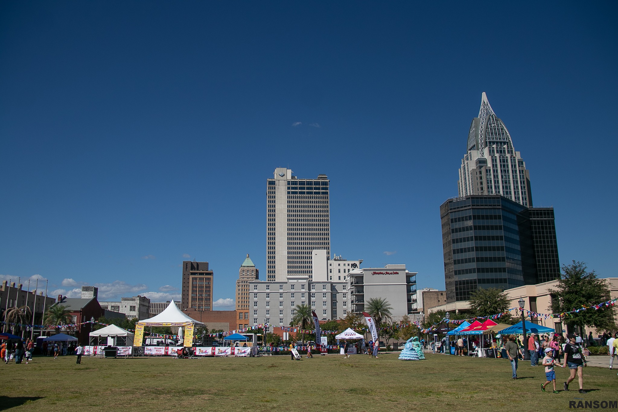 Mobile Latin Fest 2025